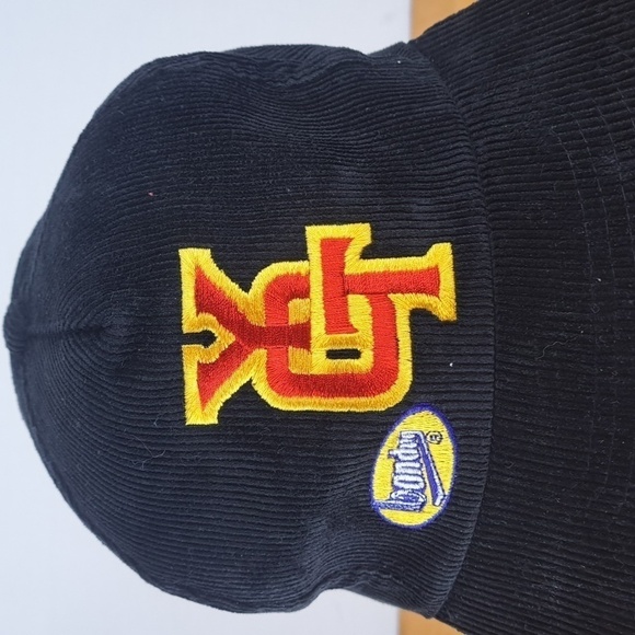 Vintage corduroy Bandug tires black & red embroidered casual snapback hat - Picture 6 of 8